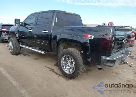 2010 Chevrolet Silverado 1500 Lt z USA, uszkodzony, nr VIN 3GCRKSE36AG299488